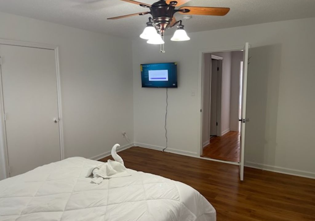 Photo of Bedroom in Forest Hills