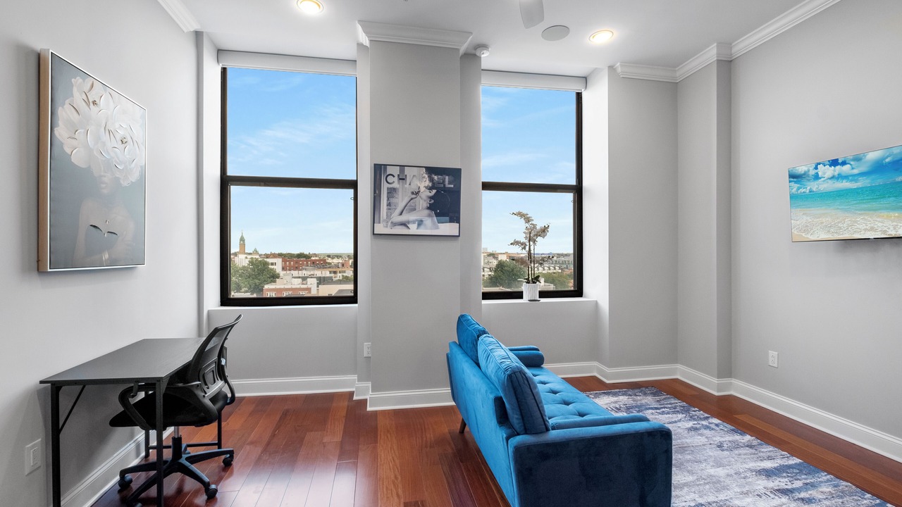 Photo of Livingroom in Olde Kensington