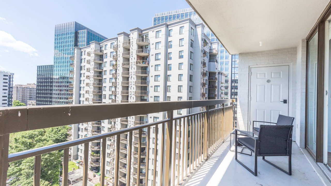 Photo of Outdoor in Crystal City