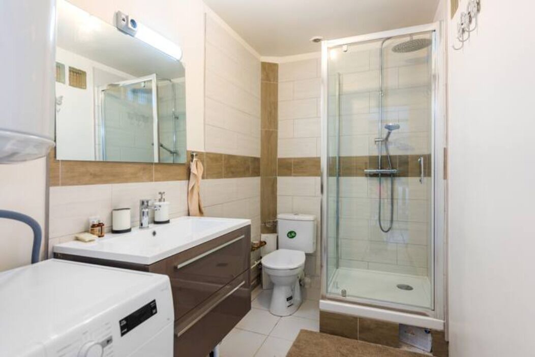 Photo of Bathroom in Alfortville