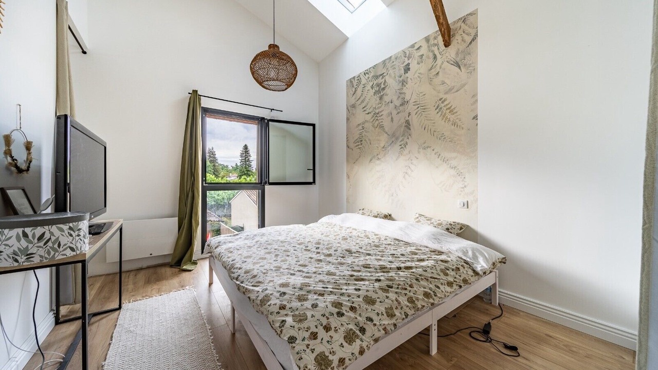 Photo of Bedroom in Salles