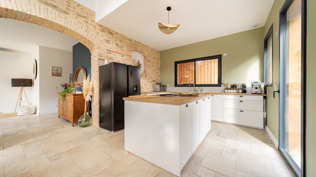 Photo of Kitchen in Salles