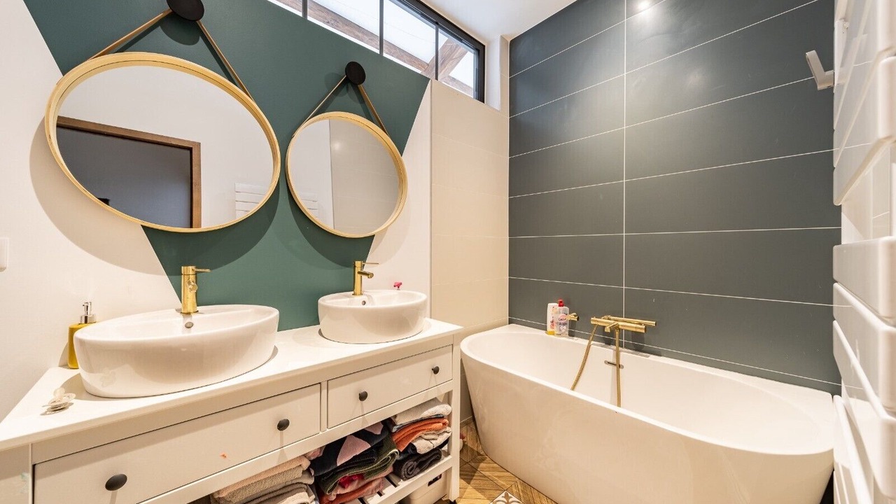 Photo of Bathroom in Salles