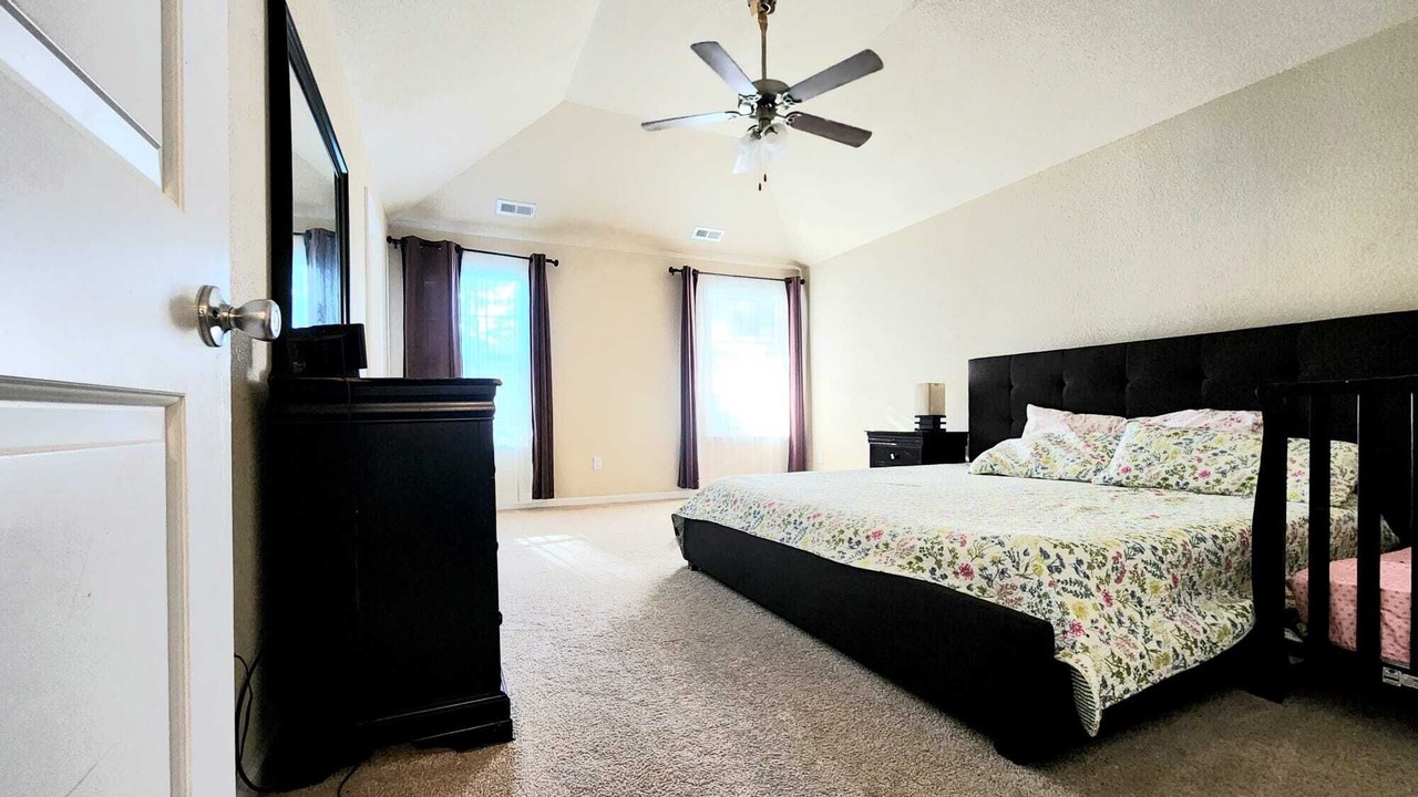 Photo of Bedroom in Chesapeake