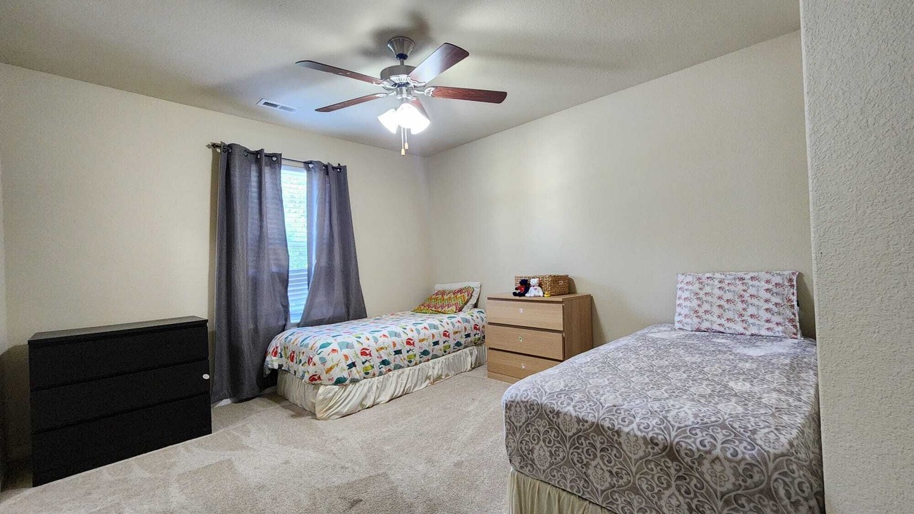 Photo of Bedroom in Chesapeake