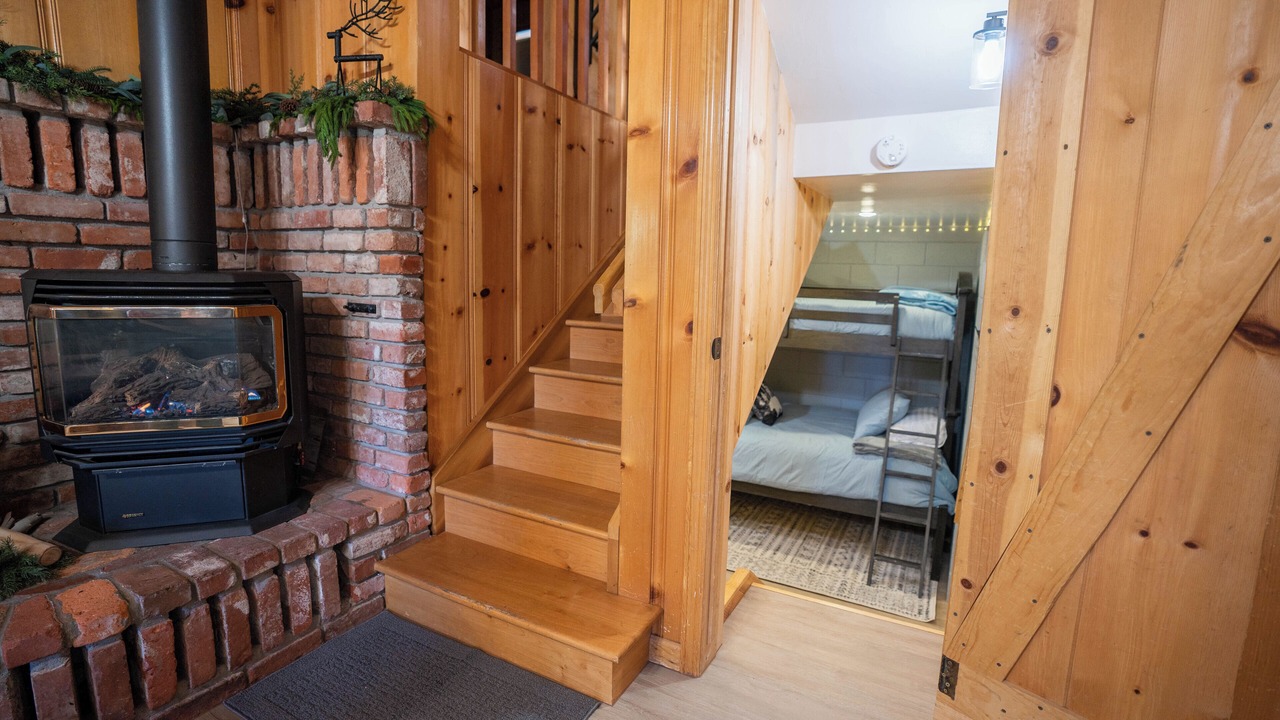 Photo of Bedroom in Strawberry