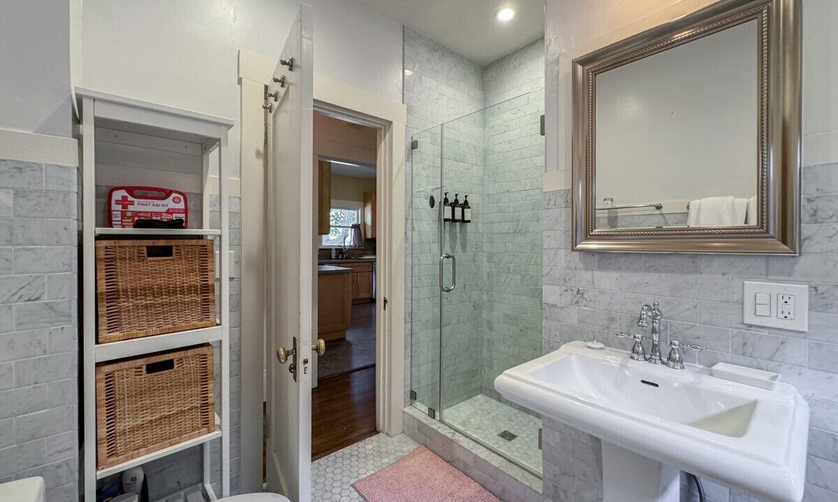 Photo of Bathroom in Central Berkeley