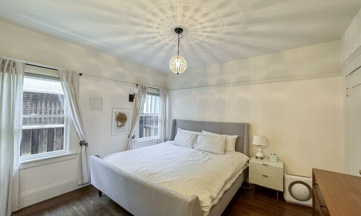 Photo of Bedroom in Central Berkeley