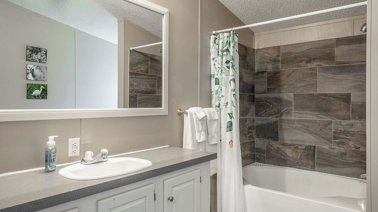 Photo of Bathroom in Flintstone