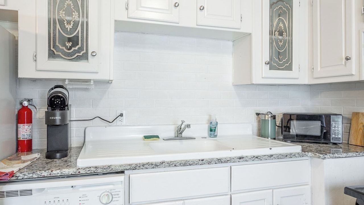 Photo of Kitchen in Flintstone