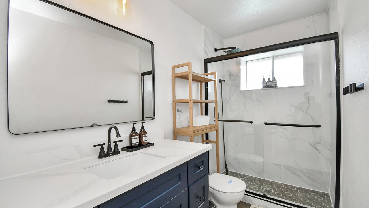 Photo of Bathroom in Meadows Place