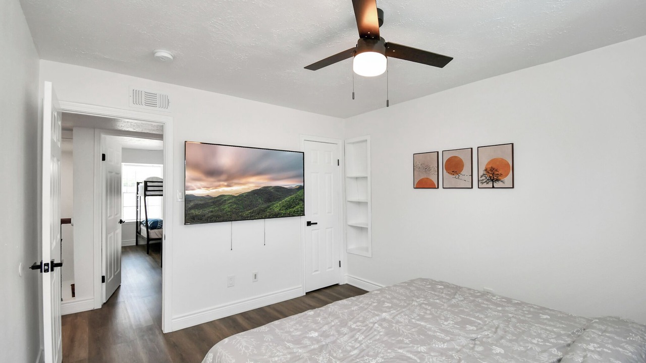 Photo of Bedroom in Meadows Place