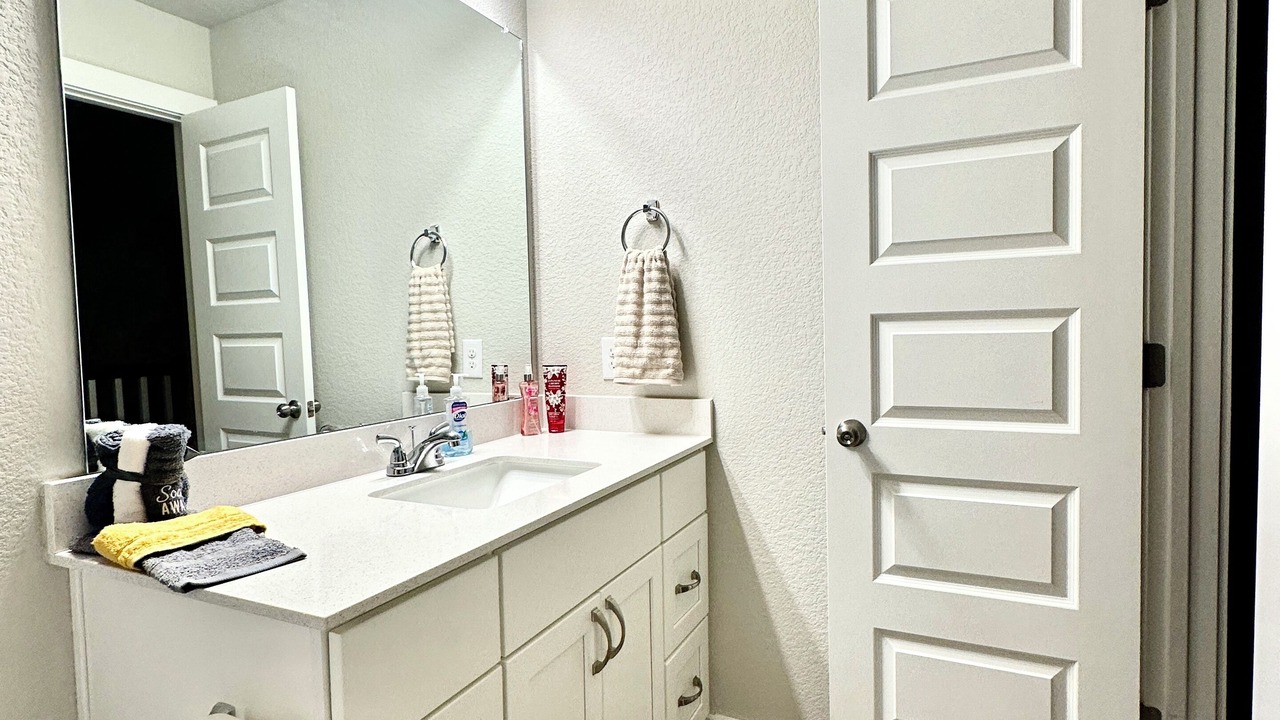 Photo of Bathroom in Elgin