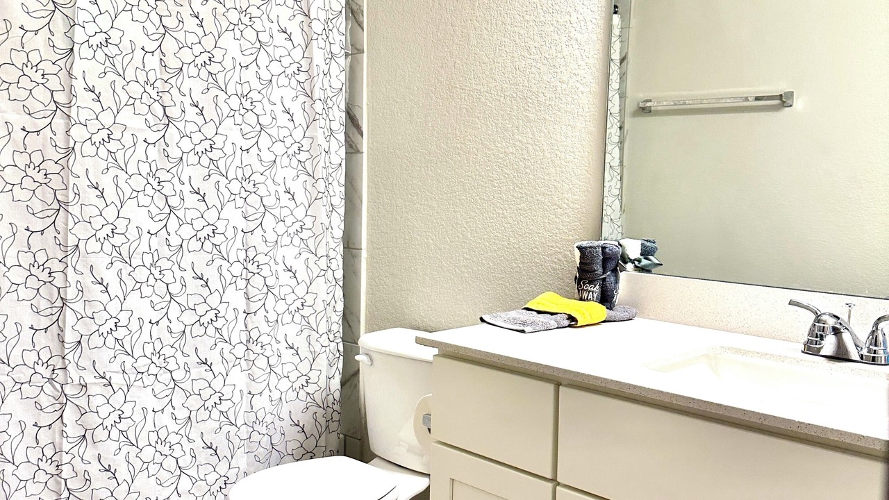 Photo of Bathroom in Elgin