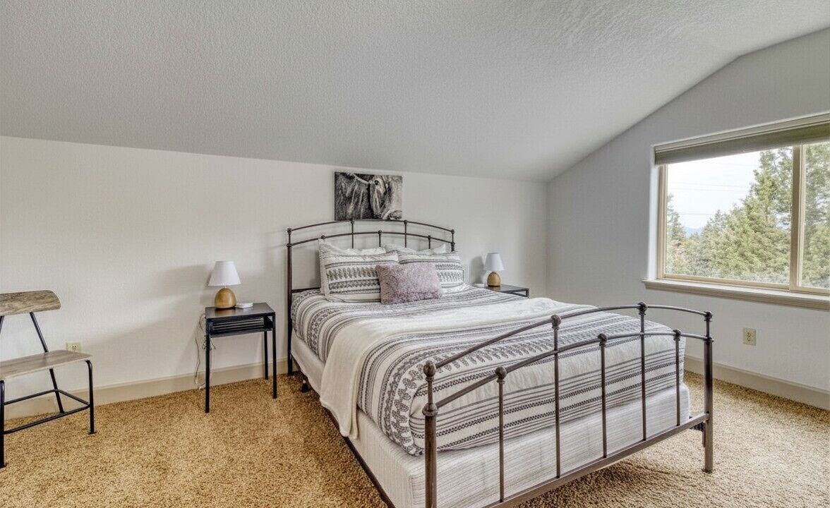 Photo of Bedroom in Redmond