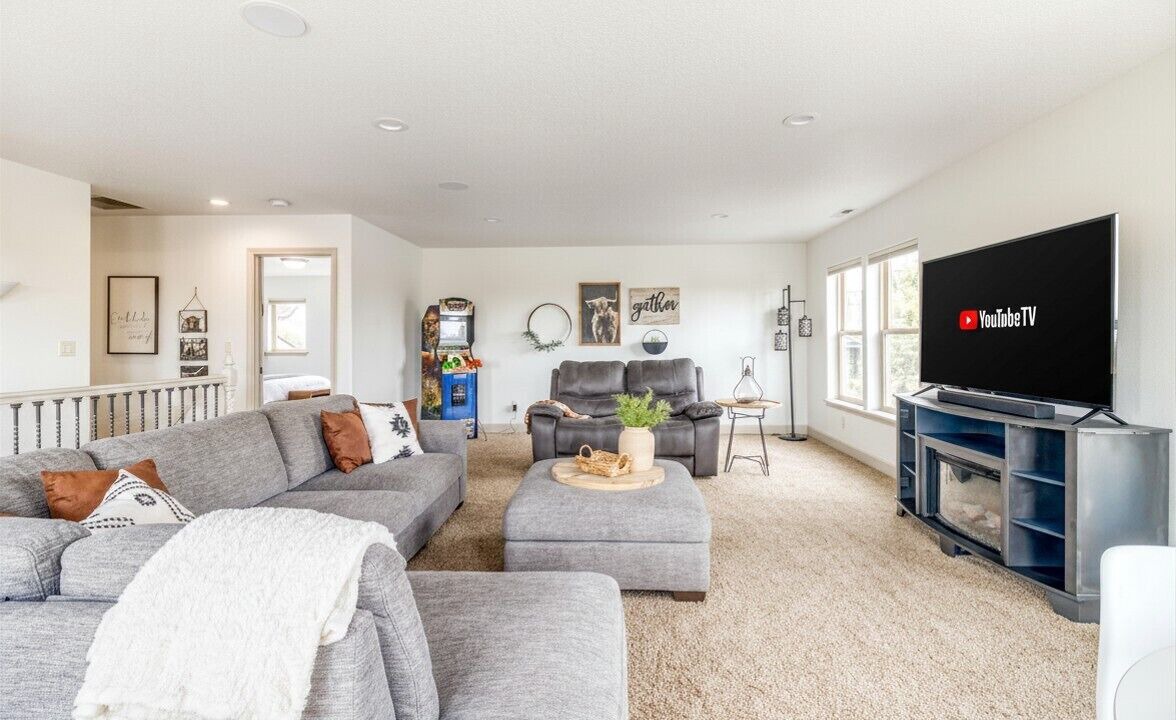Photo of Livingroom in Redmond