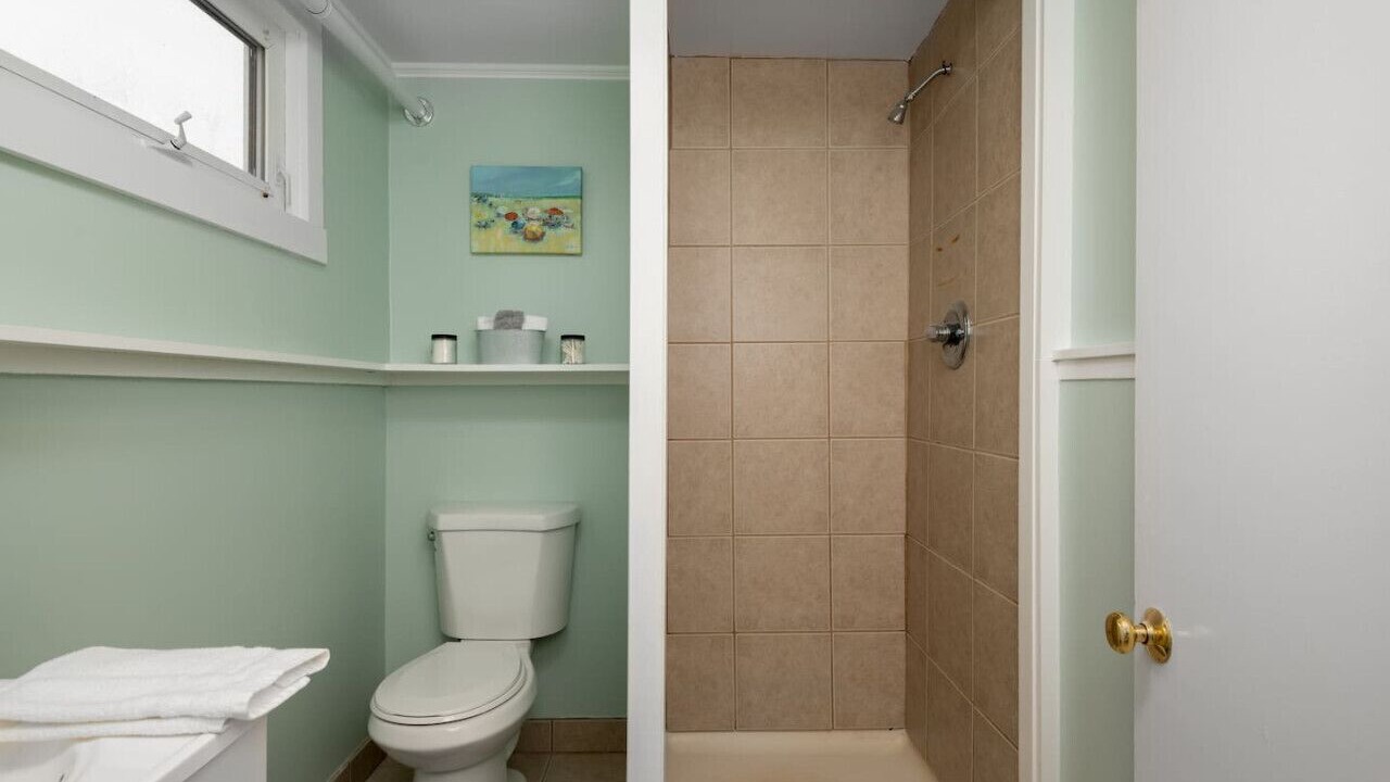 Photo of Bathroom in Ocean Park