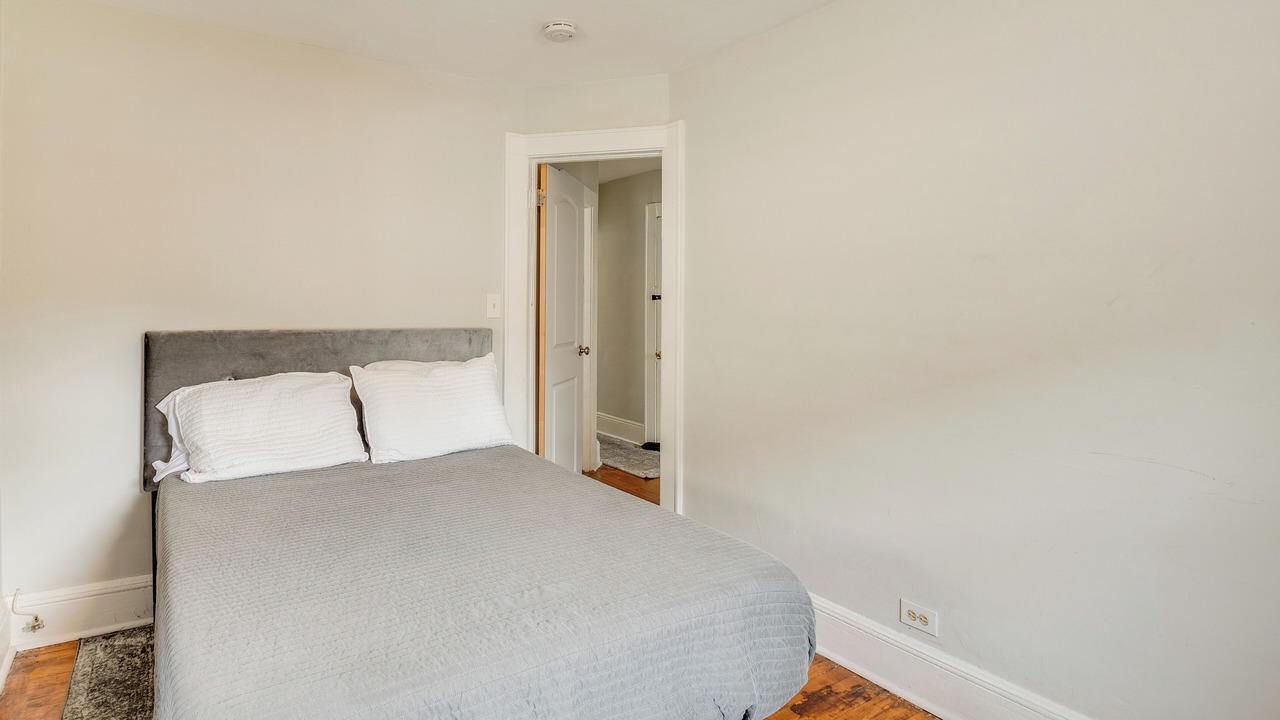 Photo of Bedroom in Hackensack