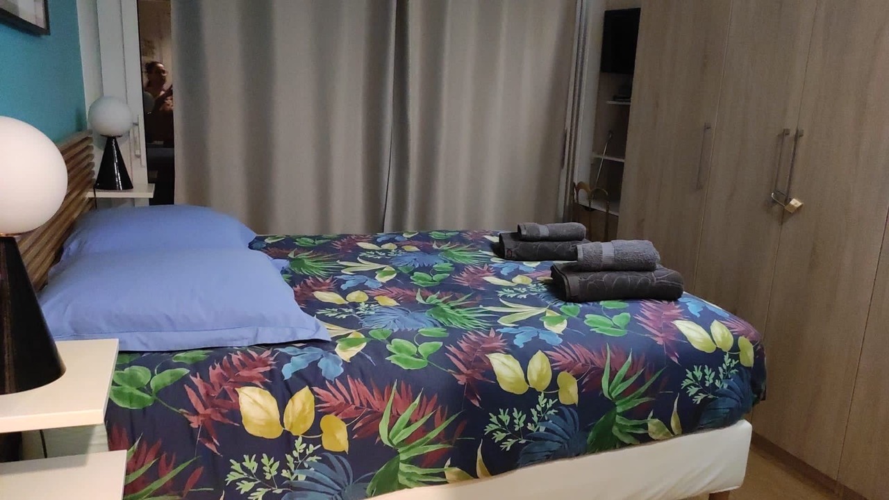 Photo of Bedroom in Parchamp–Albert Kahn