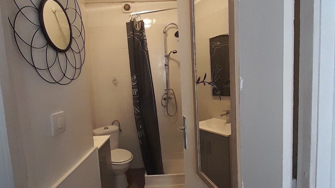 Photo of Bathroom in Lemasson
