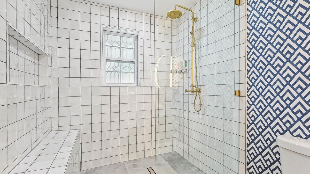 Photo of Bathroom in DeSoto