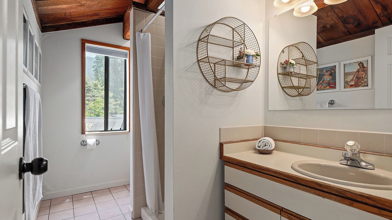 Photo of Bathroom in Monte Rio