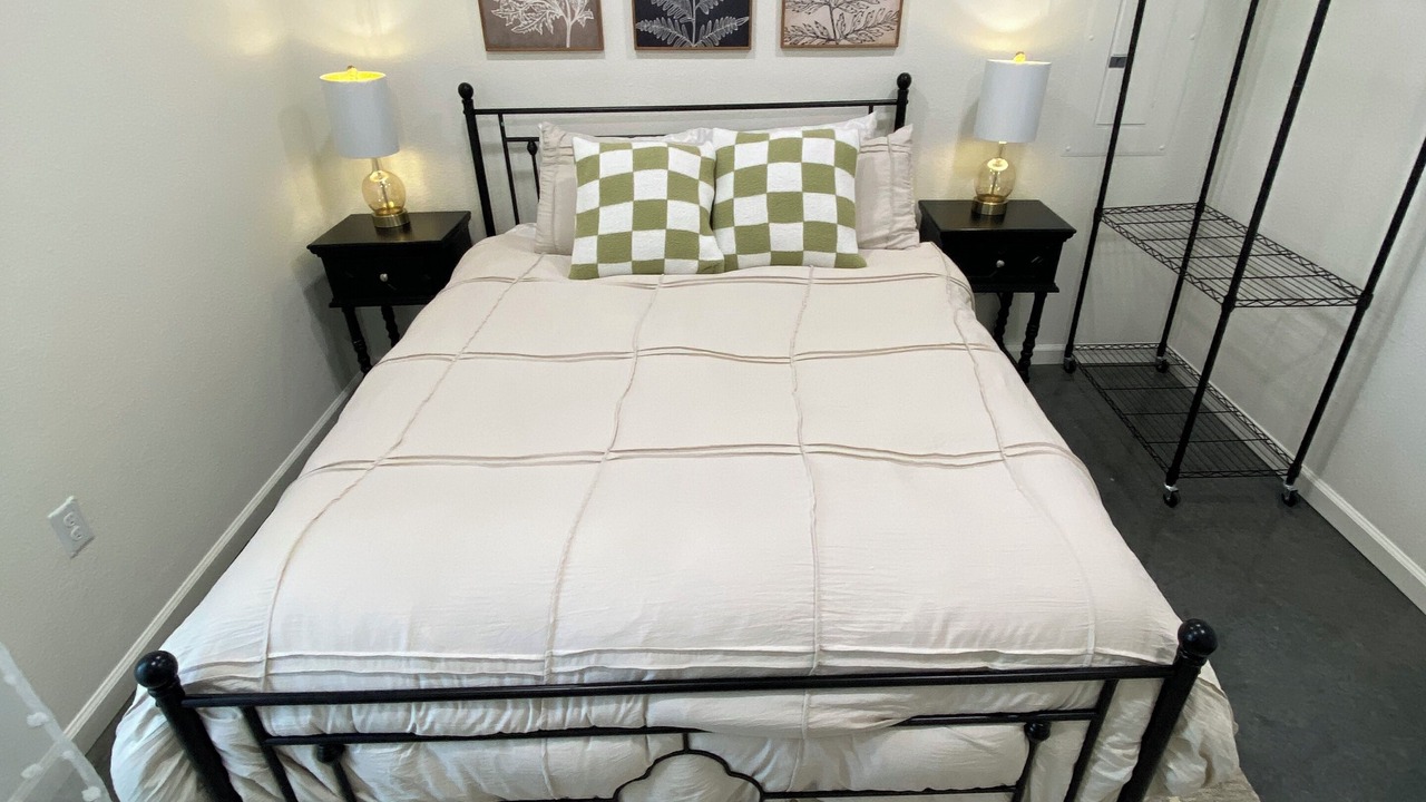 Photo of Bedroom in Greenwood