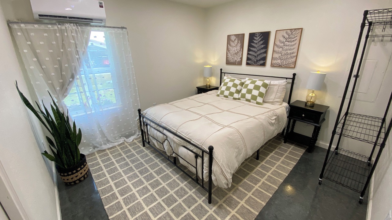 Photo of Bedroom in Greenwood