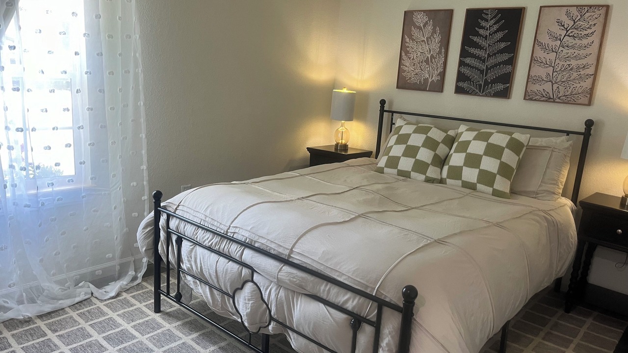 Photo of Bedroom in Greenwood