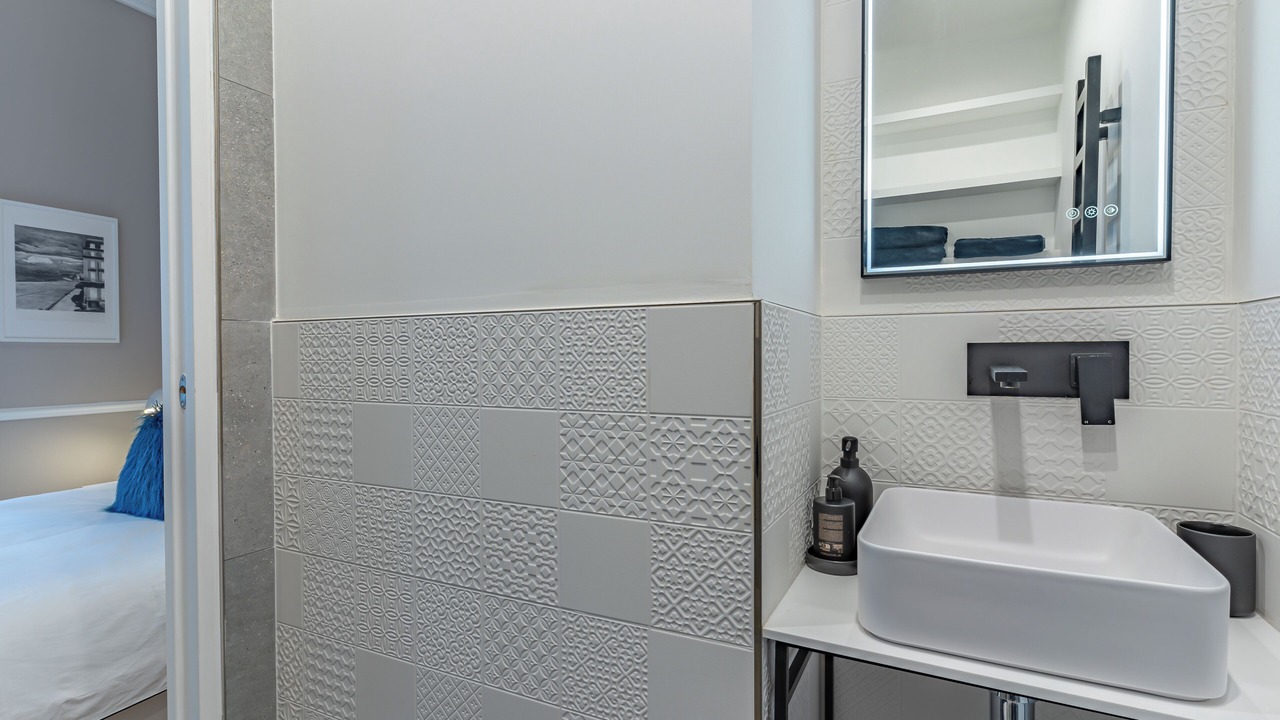 Photo of Bathroom in Porte-Dauphine