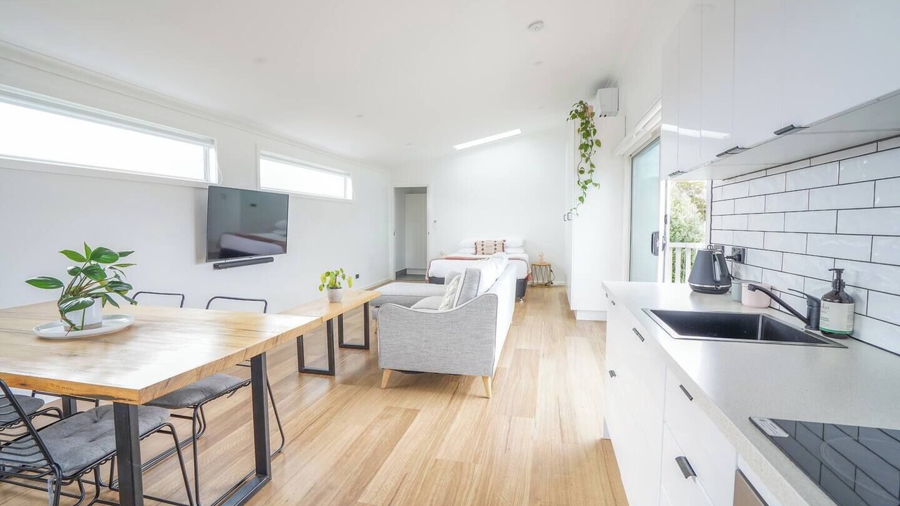 Photo of Others in Highton