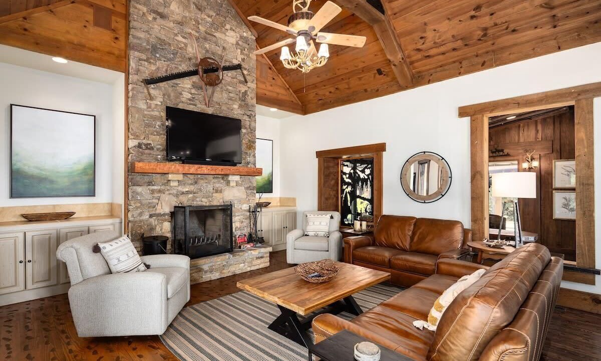 Photo of Bedroom in Helen