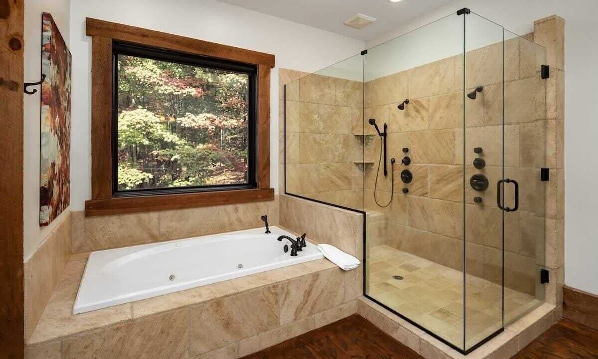 Photo of Bathroom in Helen