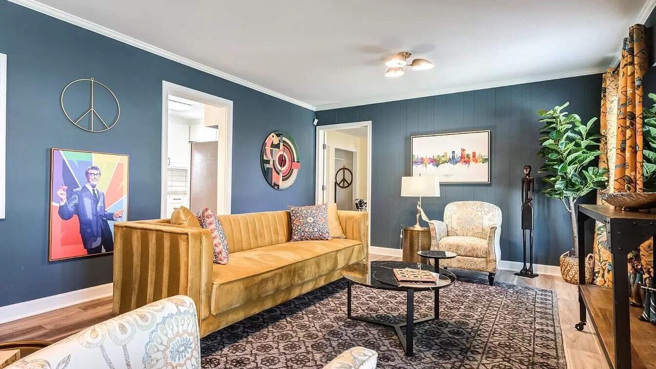 Photo of Livingroom in Tech Terrace