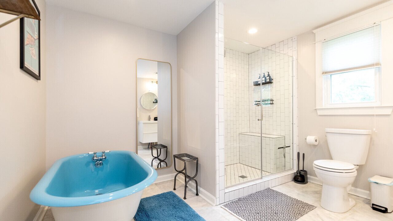 Photo of Bathroom in Talbot's Corner