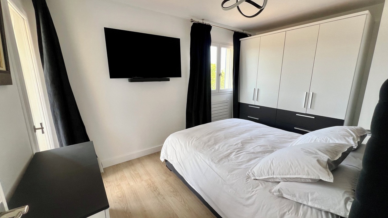 Photo of Bedroom in Juvignac