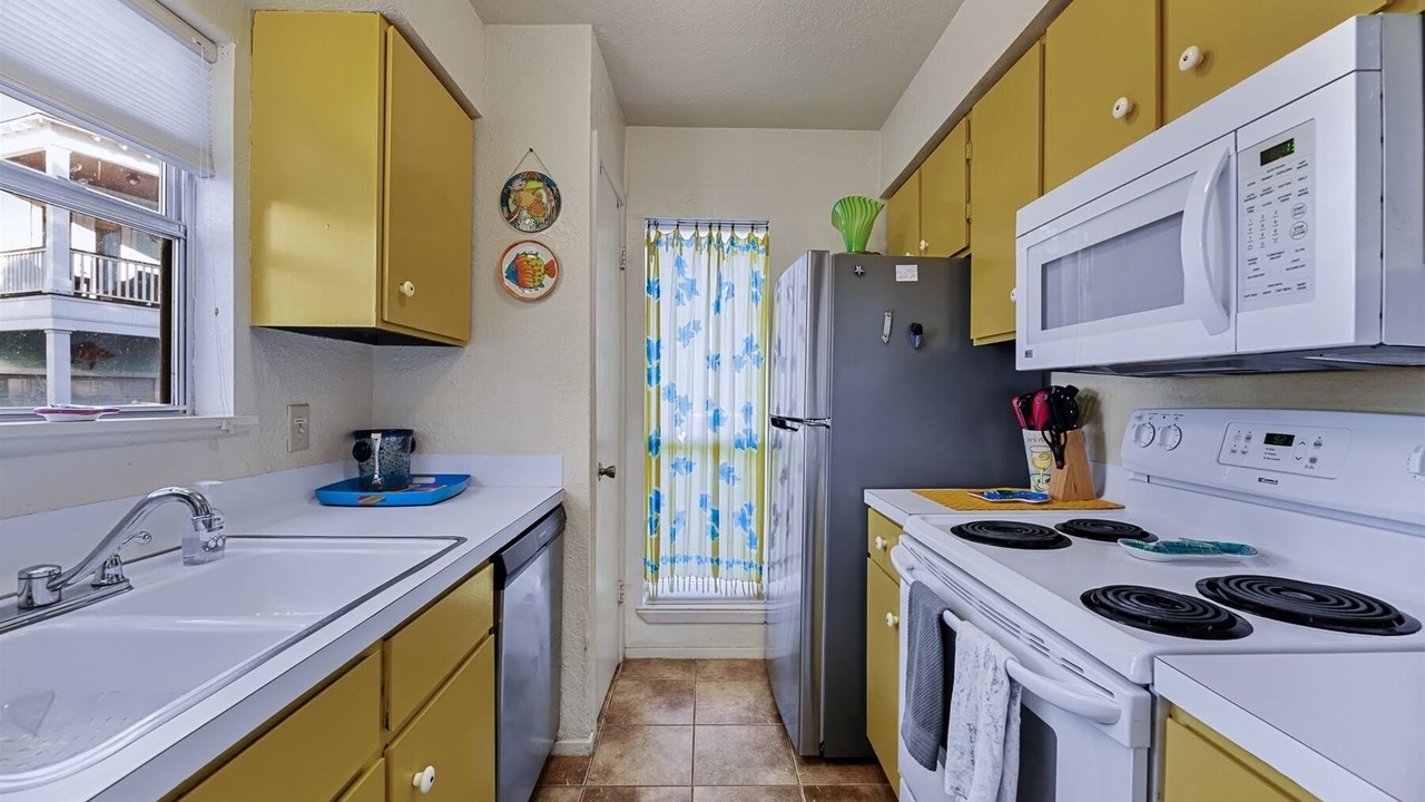 Photo of Kitchen in Sailhouse