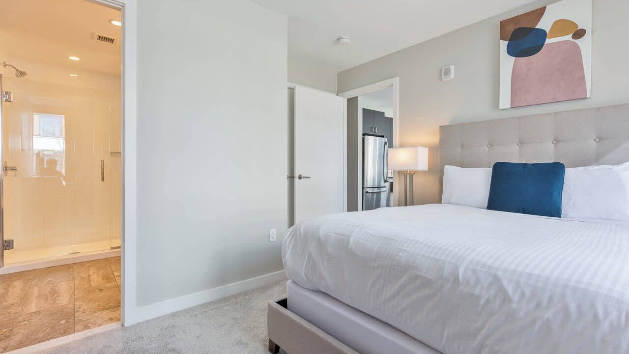 Photo of Bedroom in Seaport District