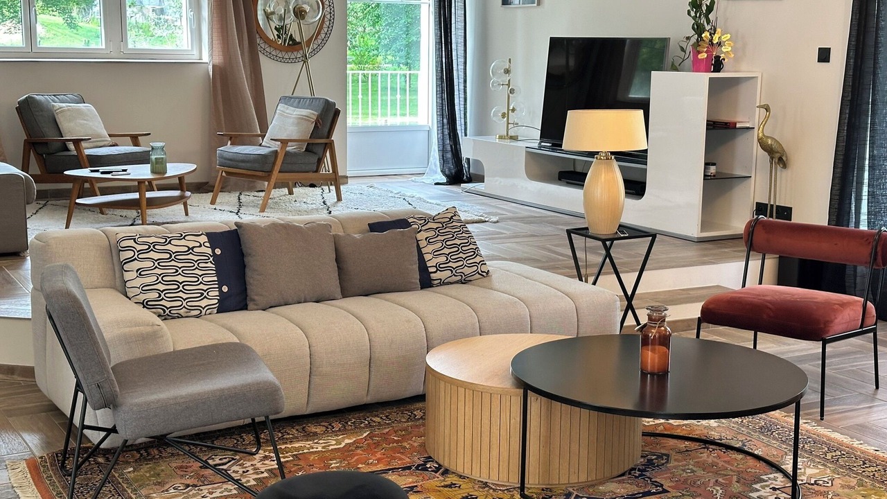 Photo of Livingroom in Saint-Ouen-les-Vignes