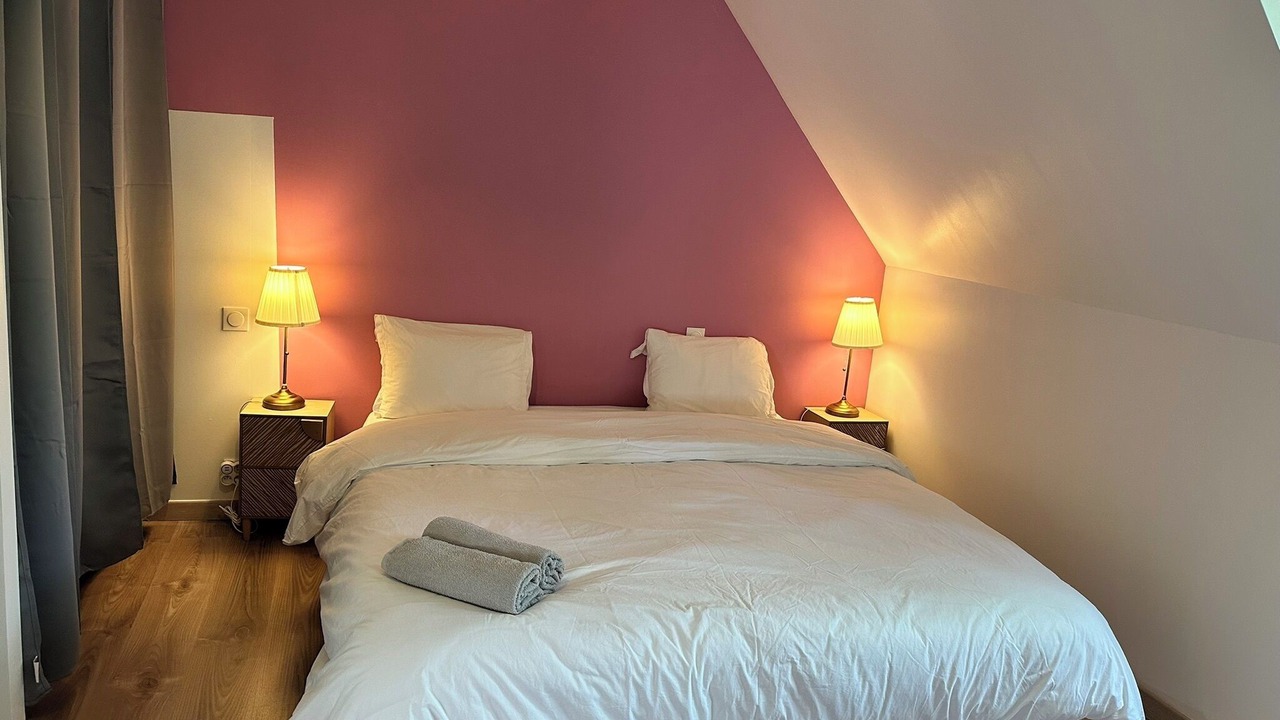 Photo of Bedroom in Saint-Ouen-les-Vignes