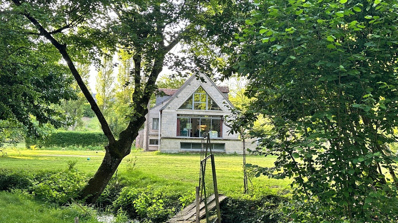 Photo of Outdoor in Saint-Ouen-les-Vignes