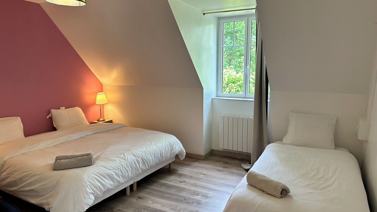 Photo of Bedroom in Saint-Ouen-les-Vignes