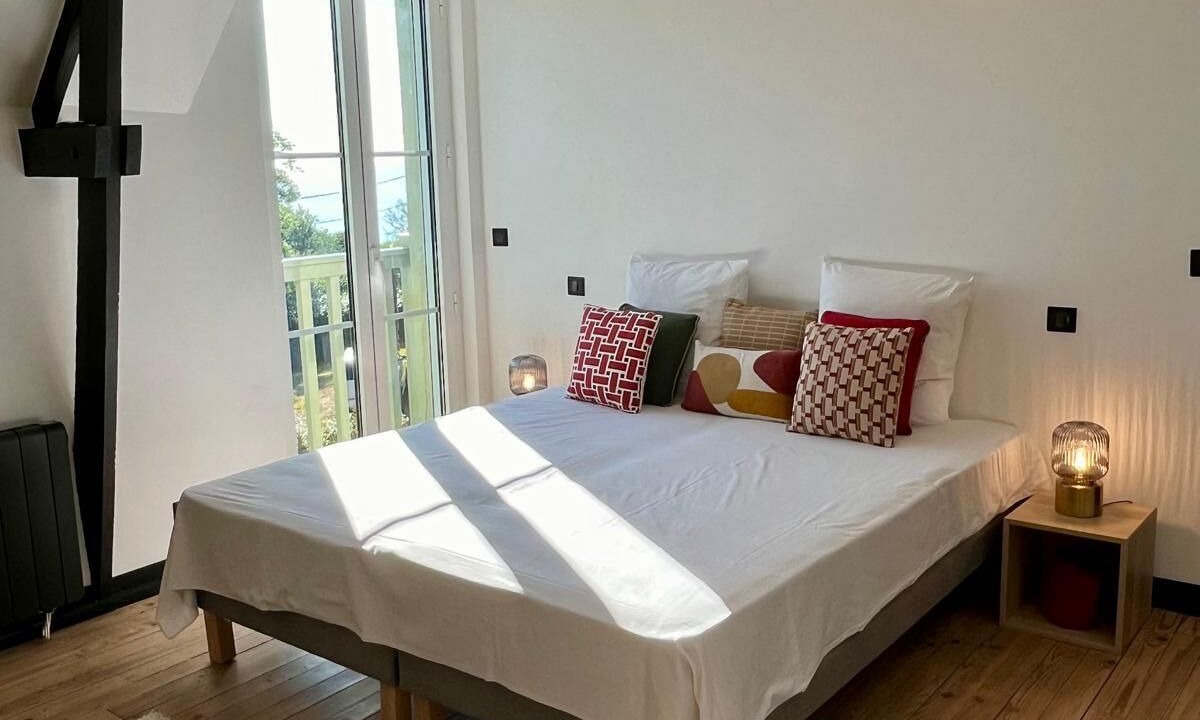 Photo of Bedroom in Trouville-sur-Mer