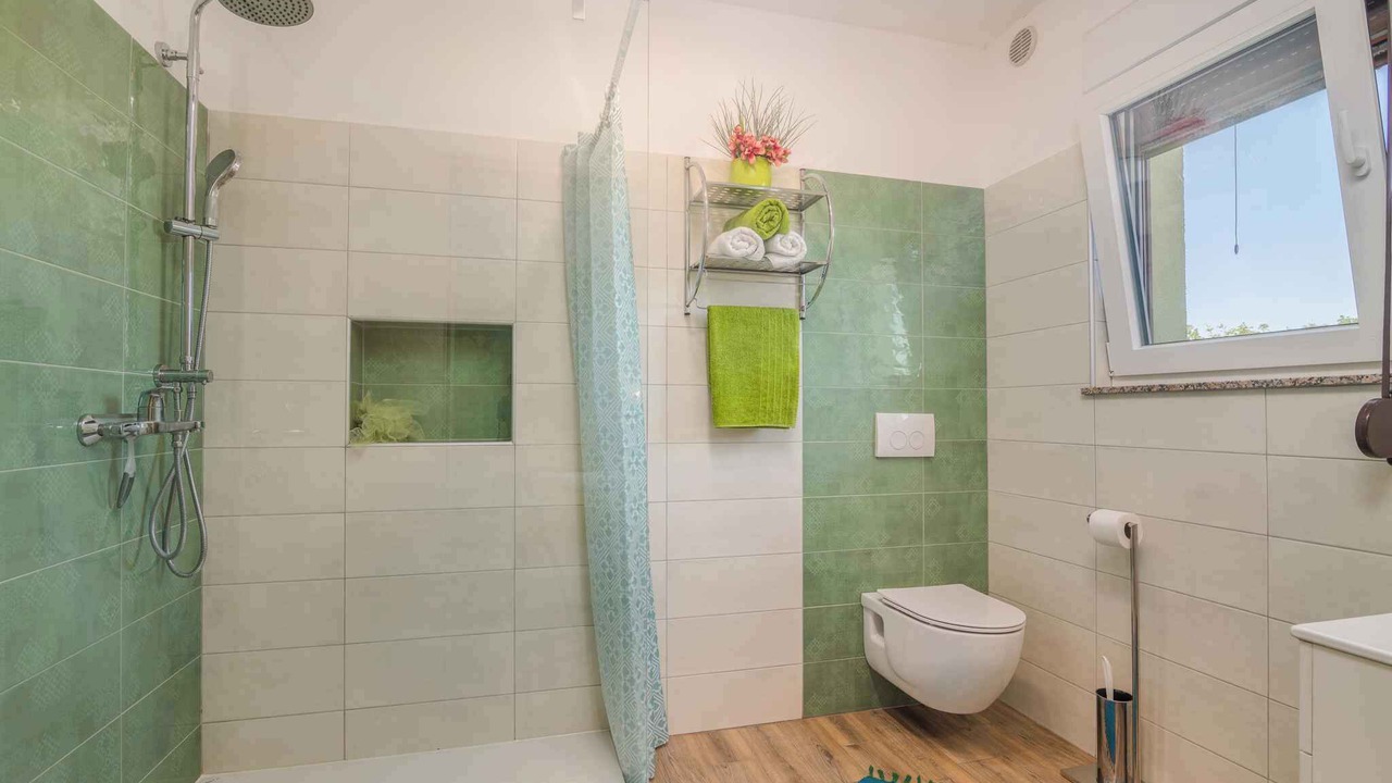 Photo of Bathroom in Gabonjin