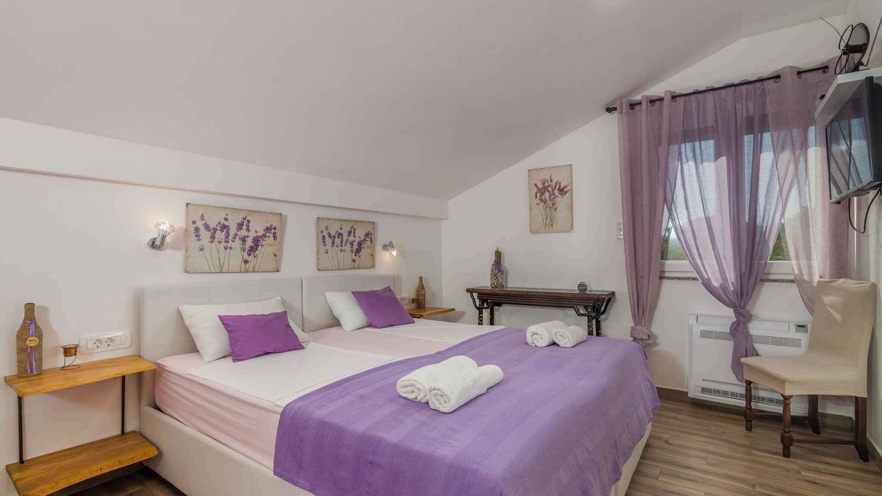 Photo of Bedroom in Gabonjin
