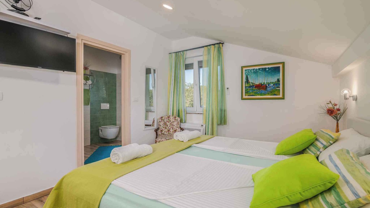 Photo of Bedroom in Gabonjin