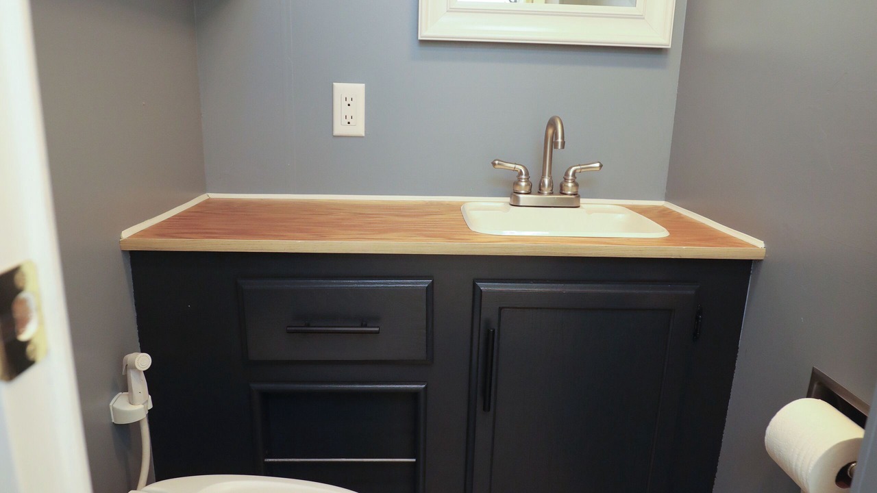 Photo of Bathroom in Niagara Falls