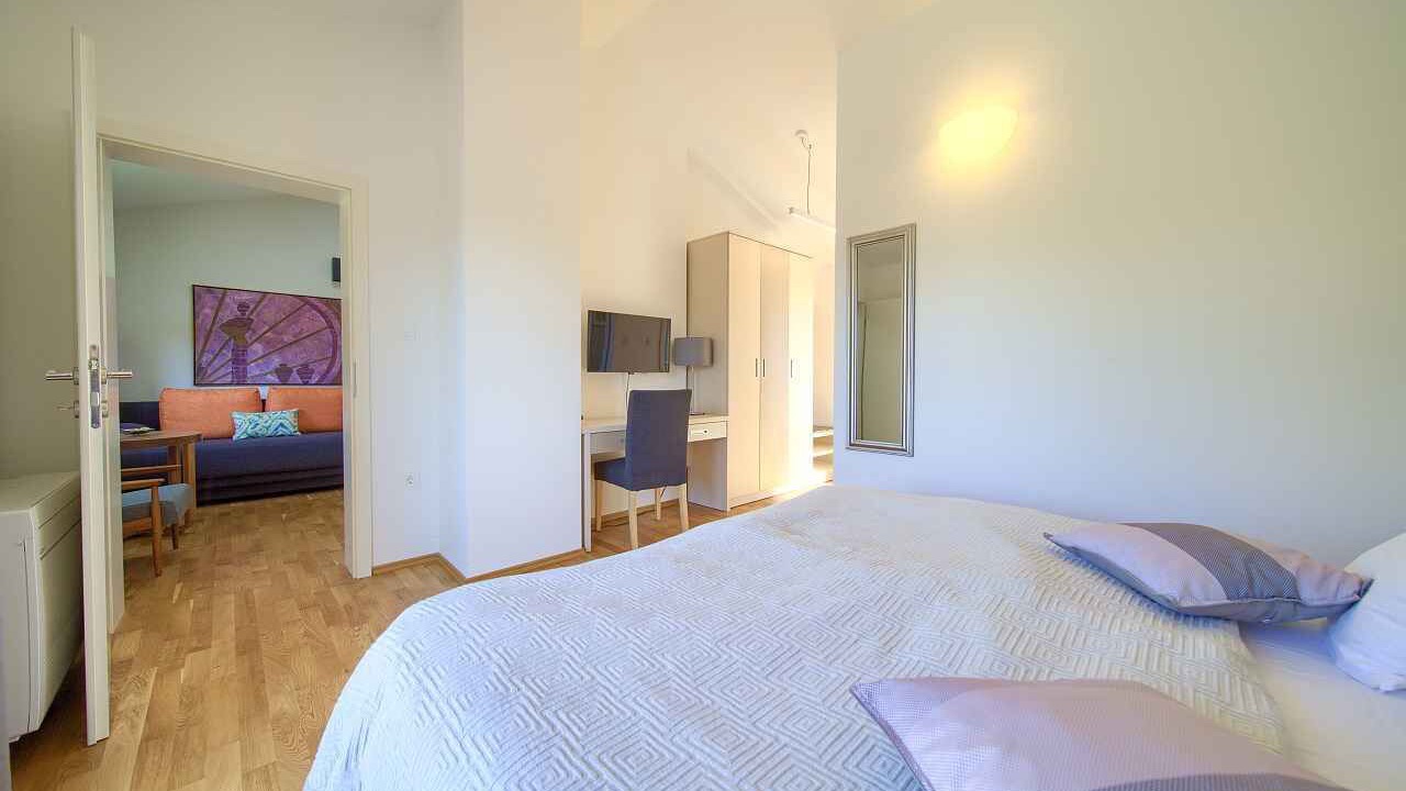 Photo of Bedroom in Risika