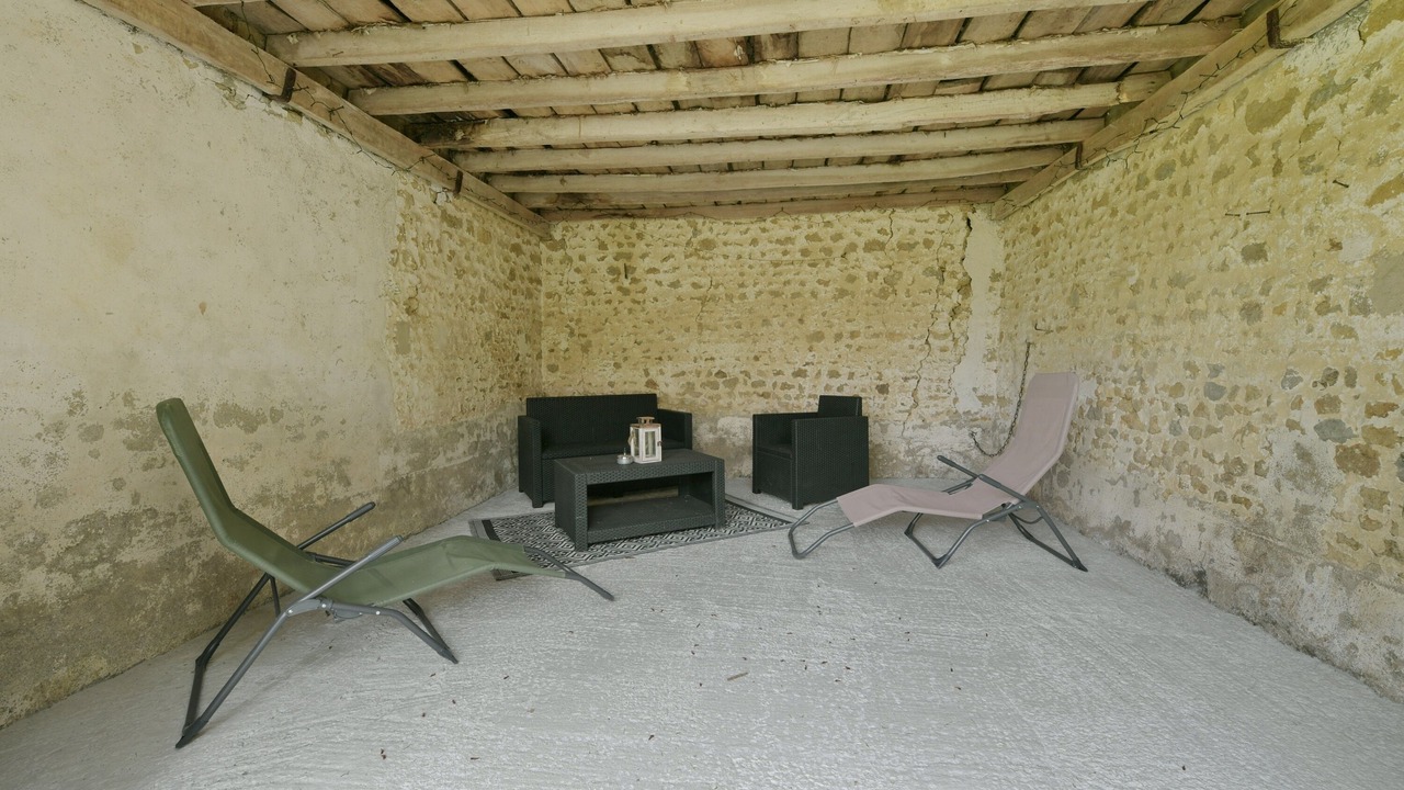Photo of Outdoor in Boitron