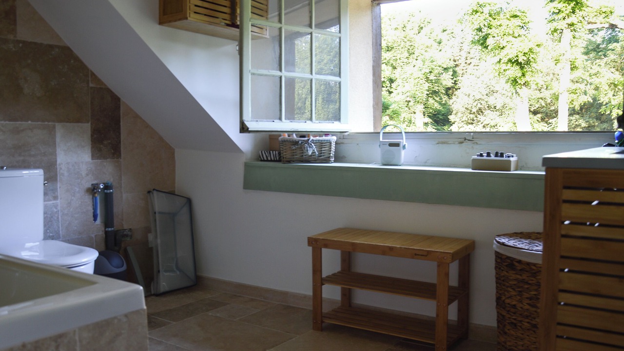 Photo of Bathroom in Preaux